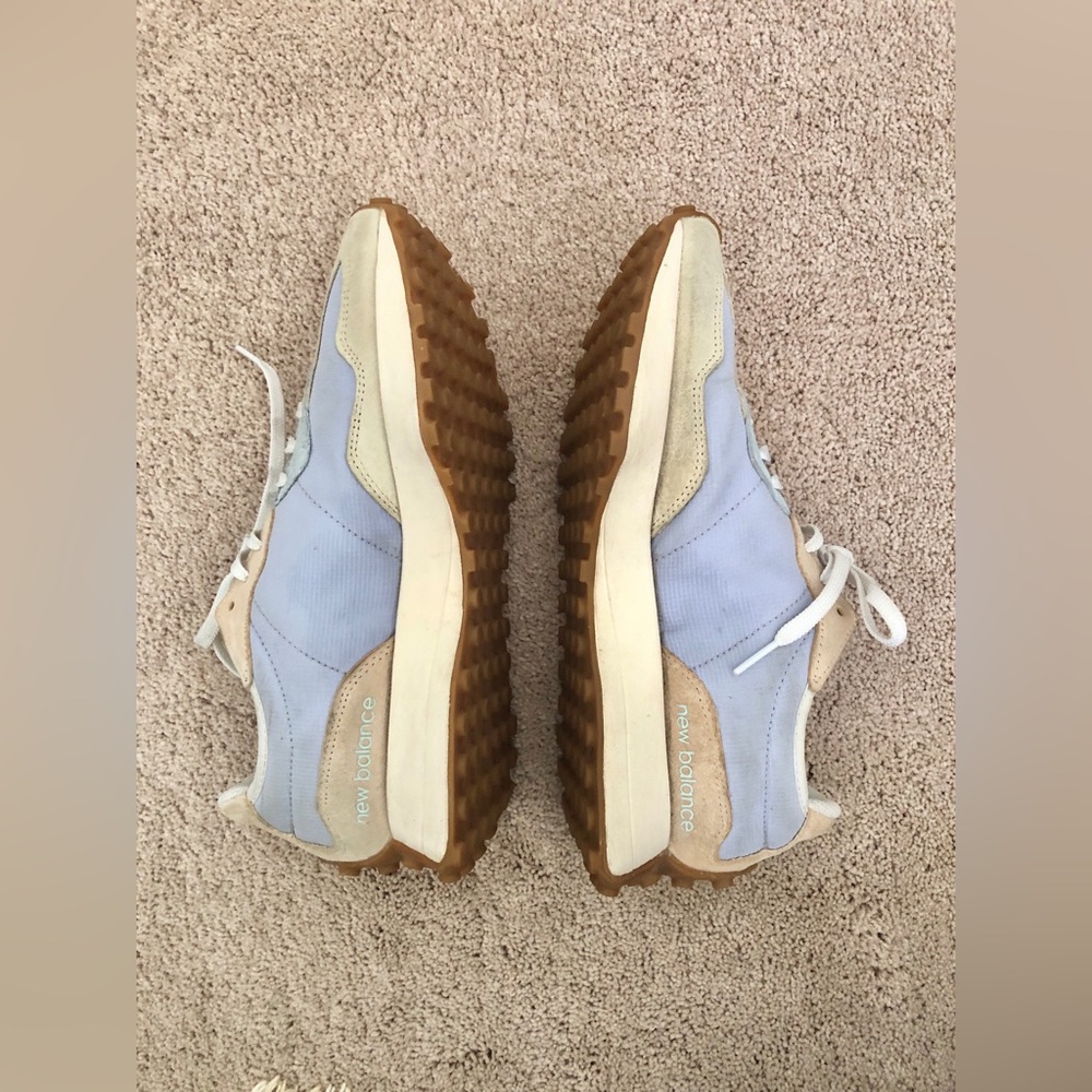 New Balance Womens 327 White Blue Colorblock Pastel Sneakers Walking Shoes sze 9 - Picture 6 of 10